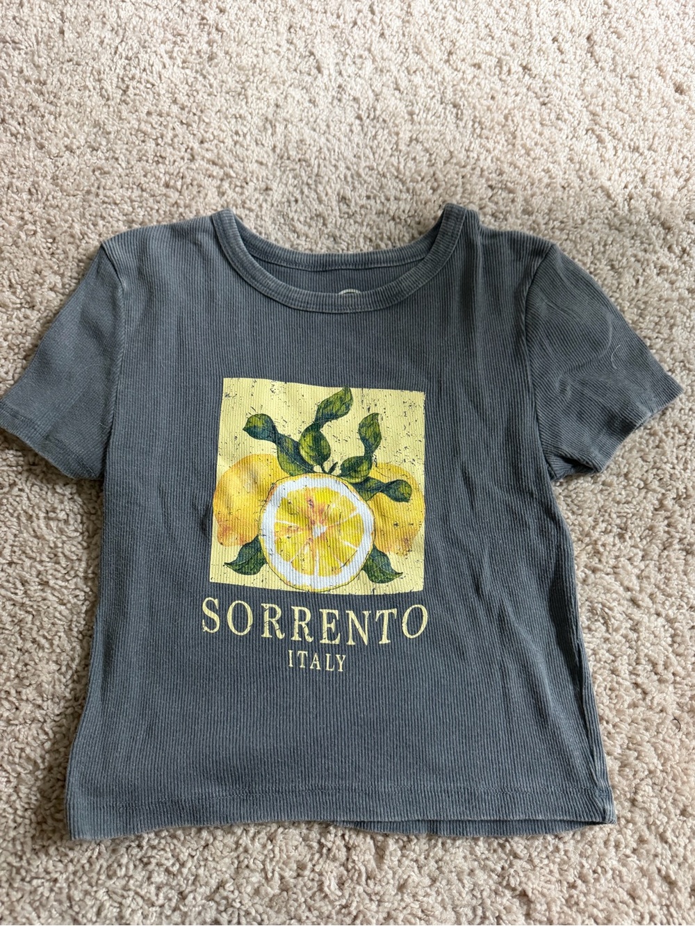 Lemon graphic tee
